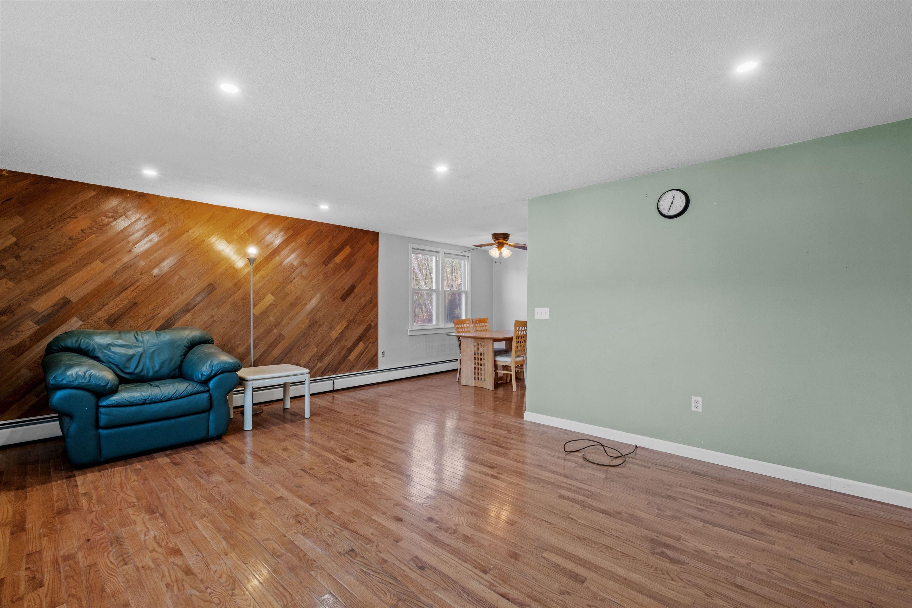 3 Pioneer Valley Street