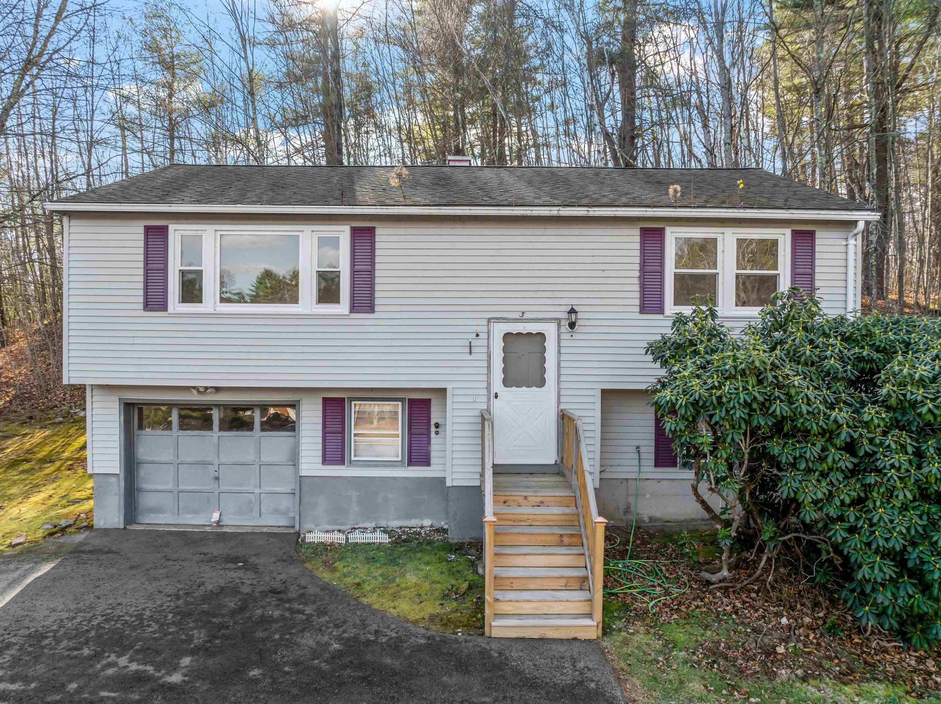 3 Pioneer Valley Street