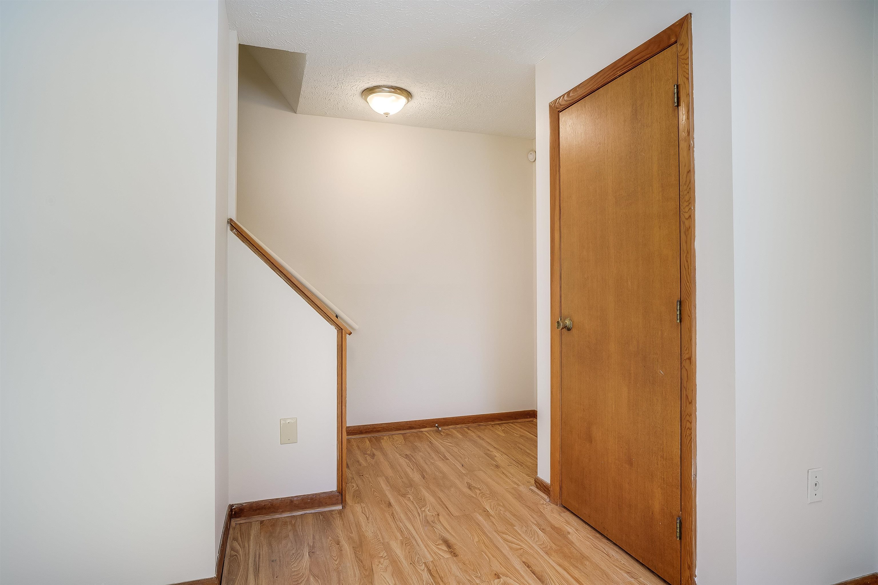 5 Rocco Drive Unit: L
