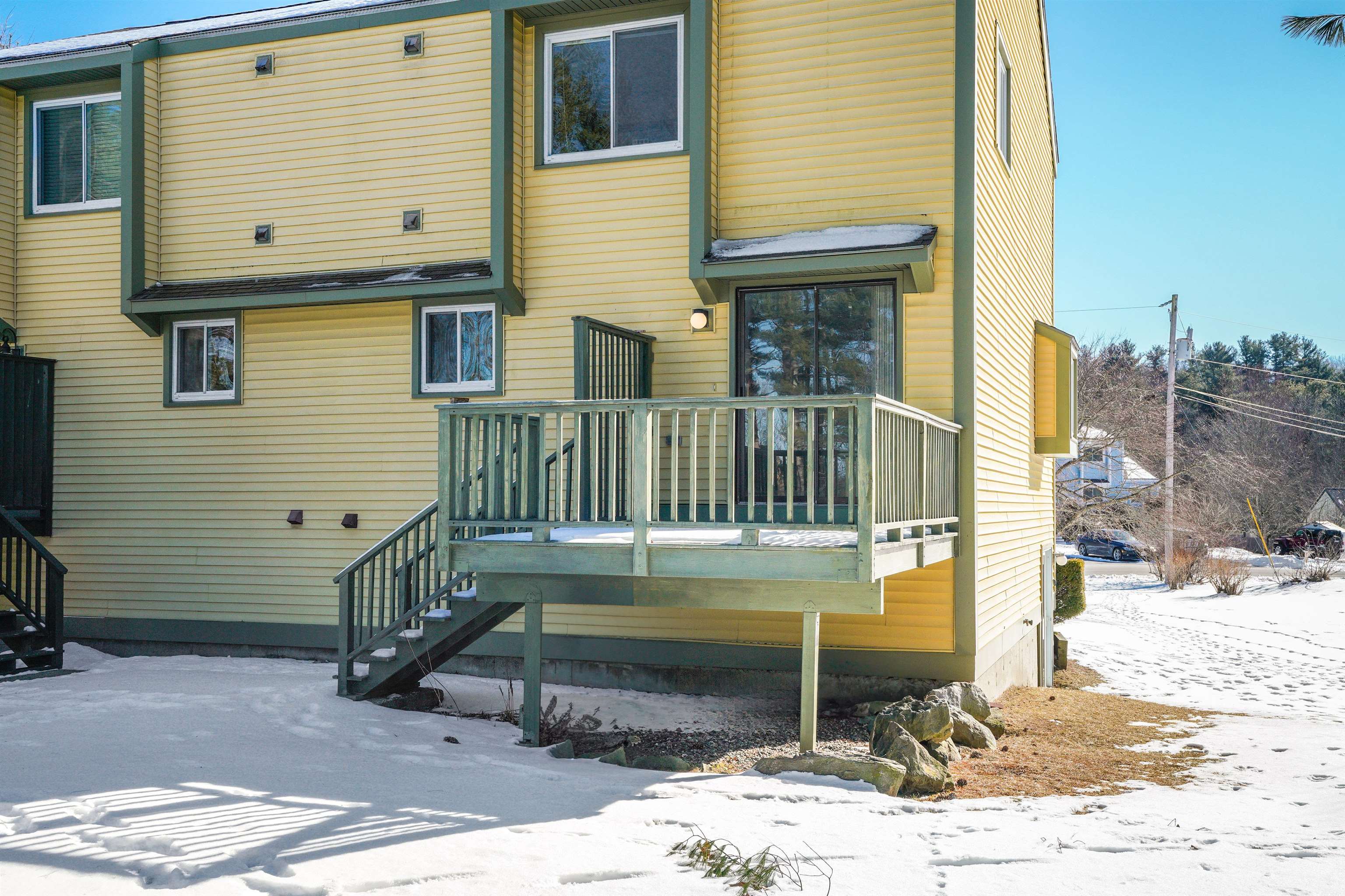 5 Rocco Drive Unit: L