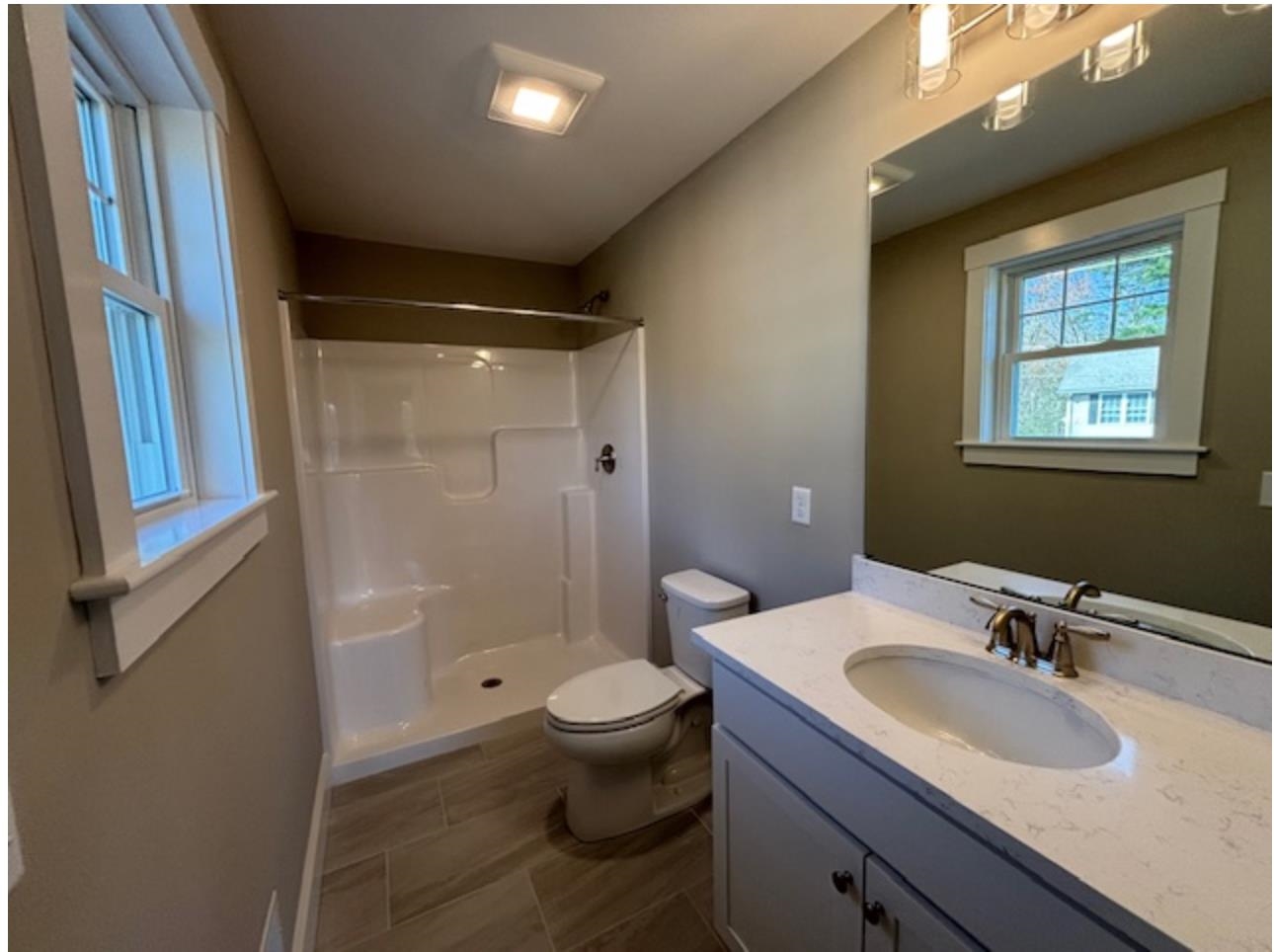 32 Charter Street Unit: 1
