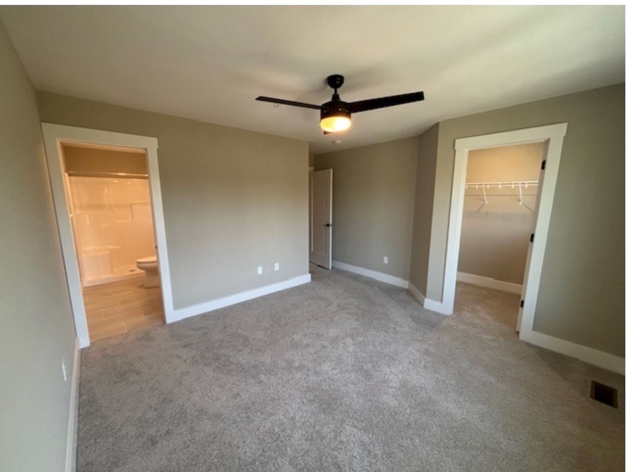 32 Charter Street Unit: 1