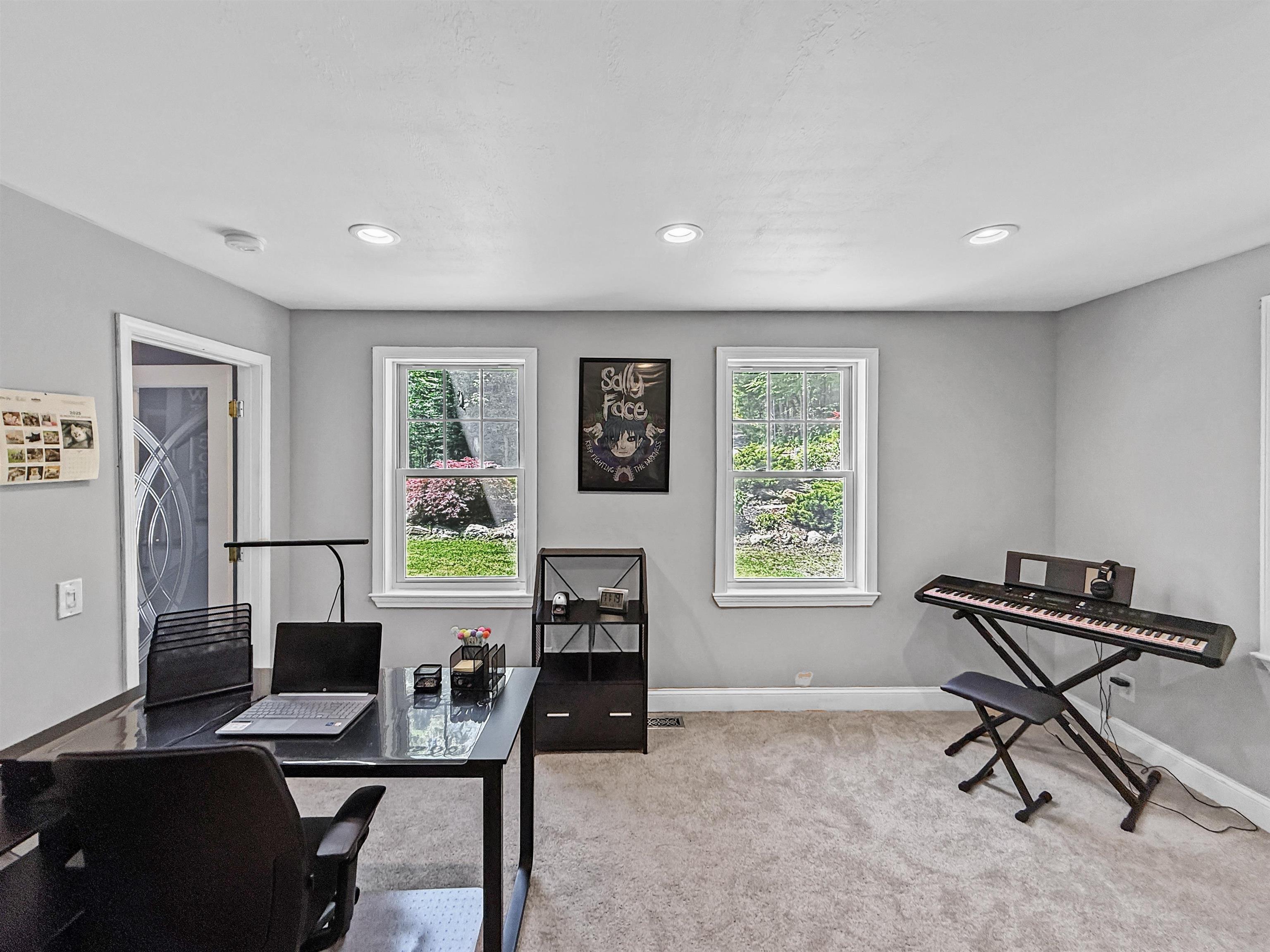 15 Stone Fence Drive