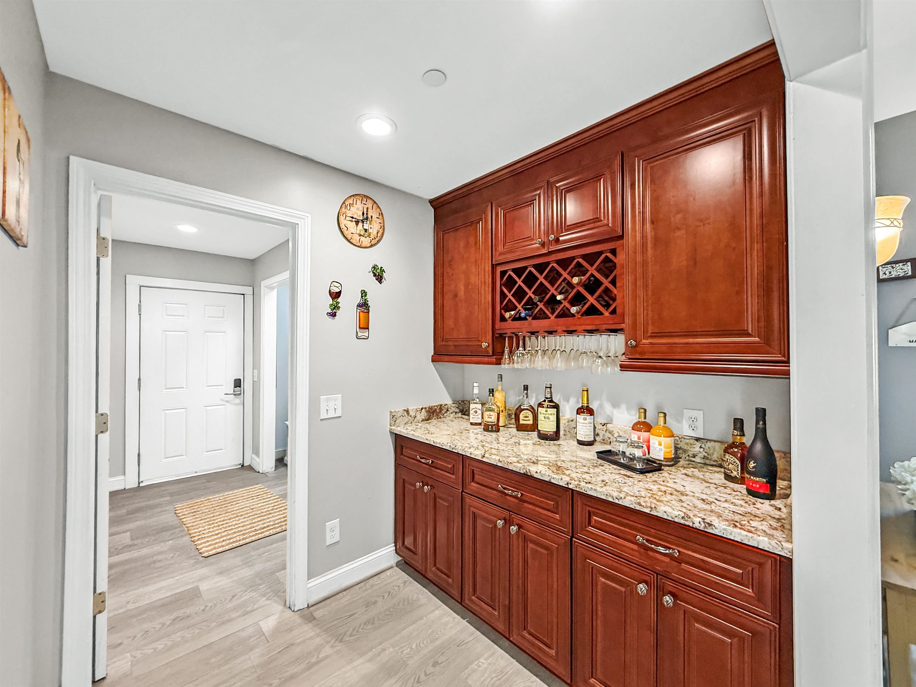 15 Stone Fence Drive