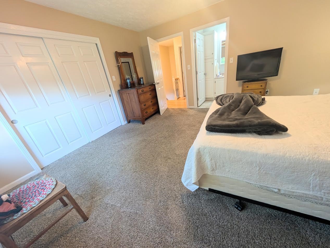 77 Derryfield Court Unit: 77