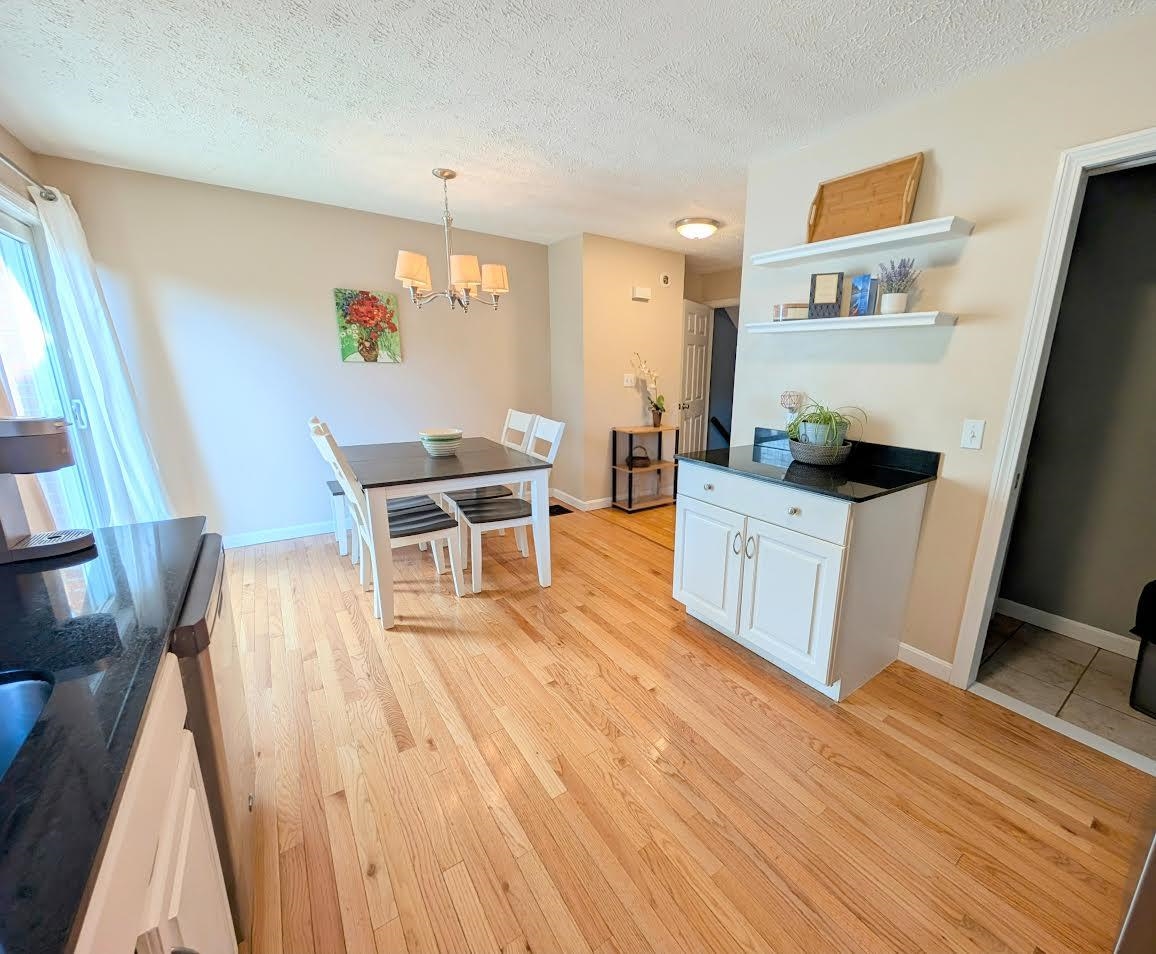 77 Derryfield Court Unit: 77