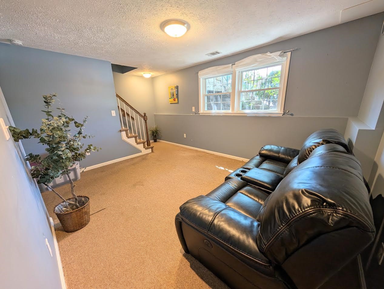 77 Derryfield Court Unit: 77