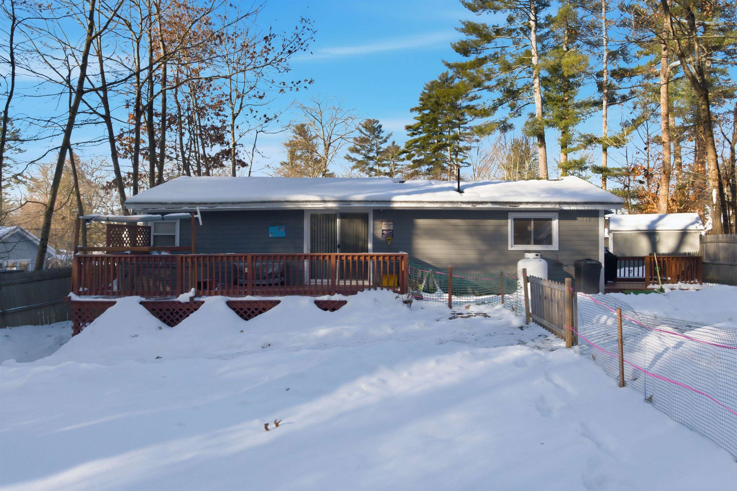 12 Gary Road