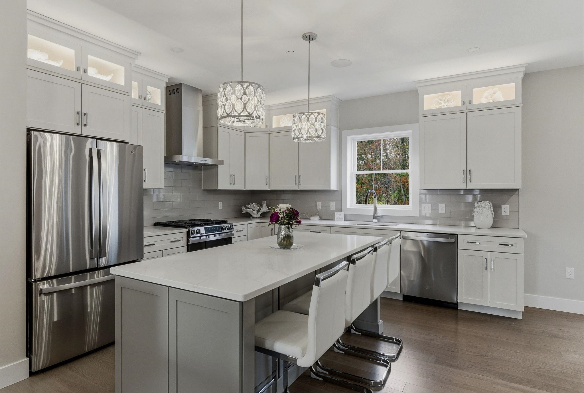 16 Elise Avenue Unit: Lot 8