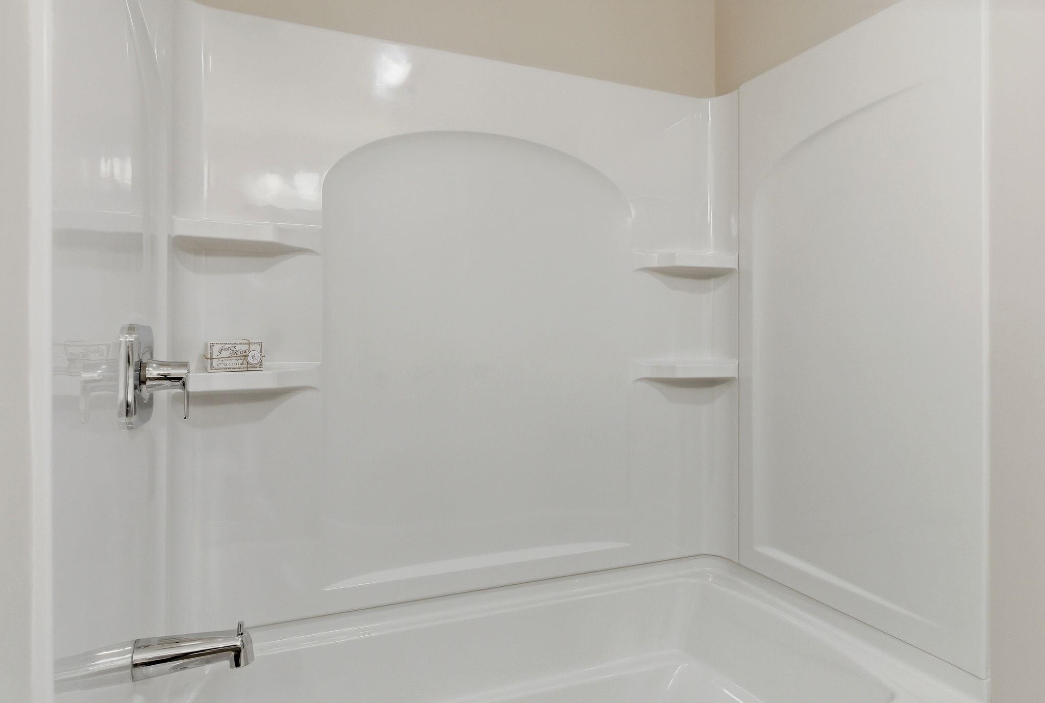 16 Elise Avenue Unit: Lot 8