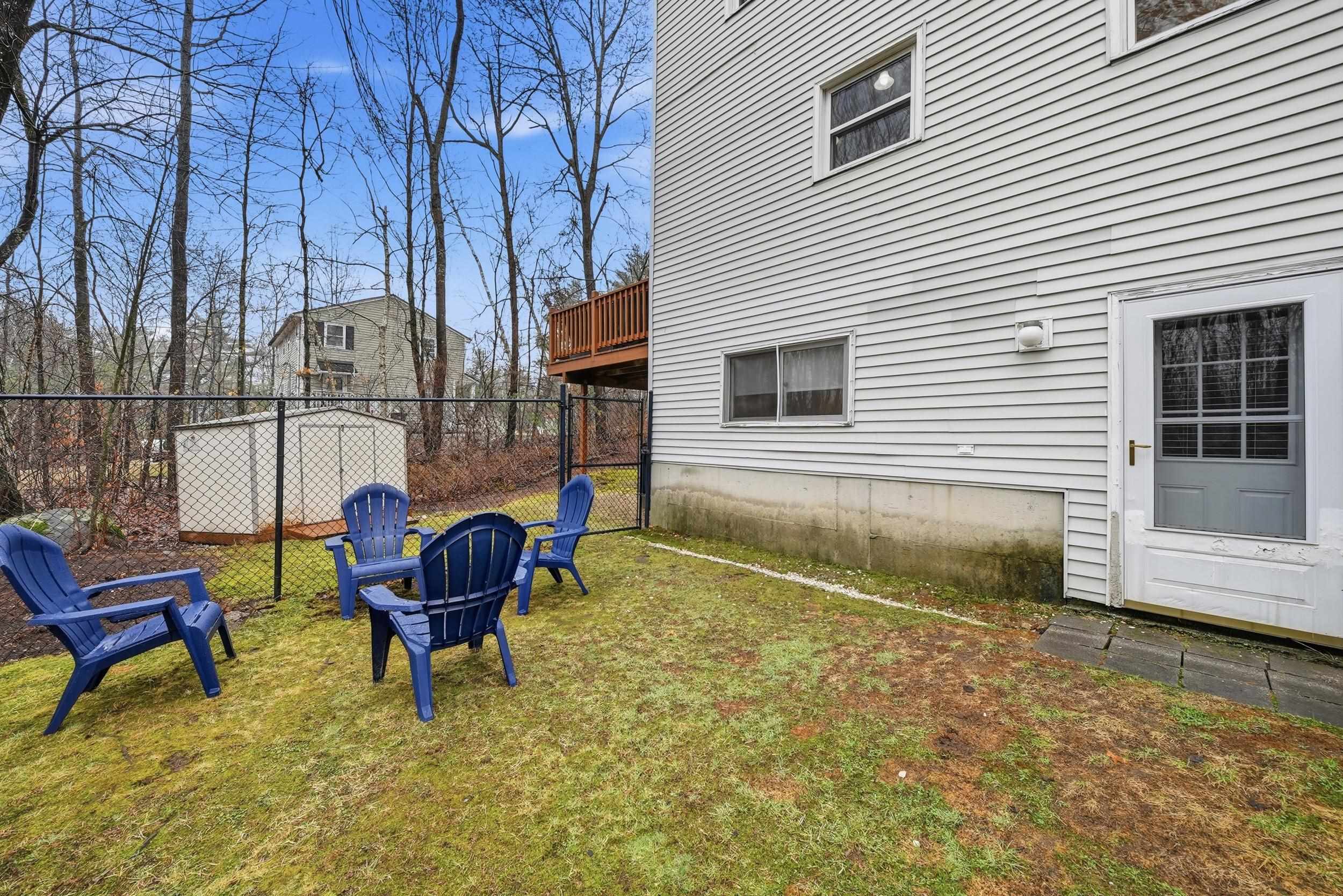 8 Lincoln Drive Unit: B