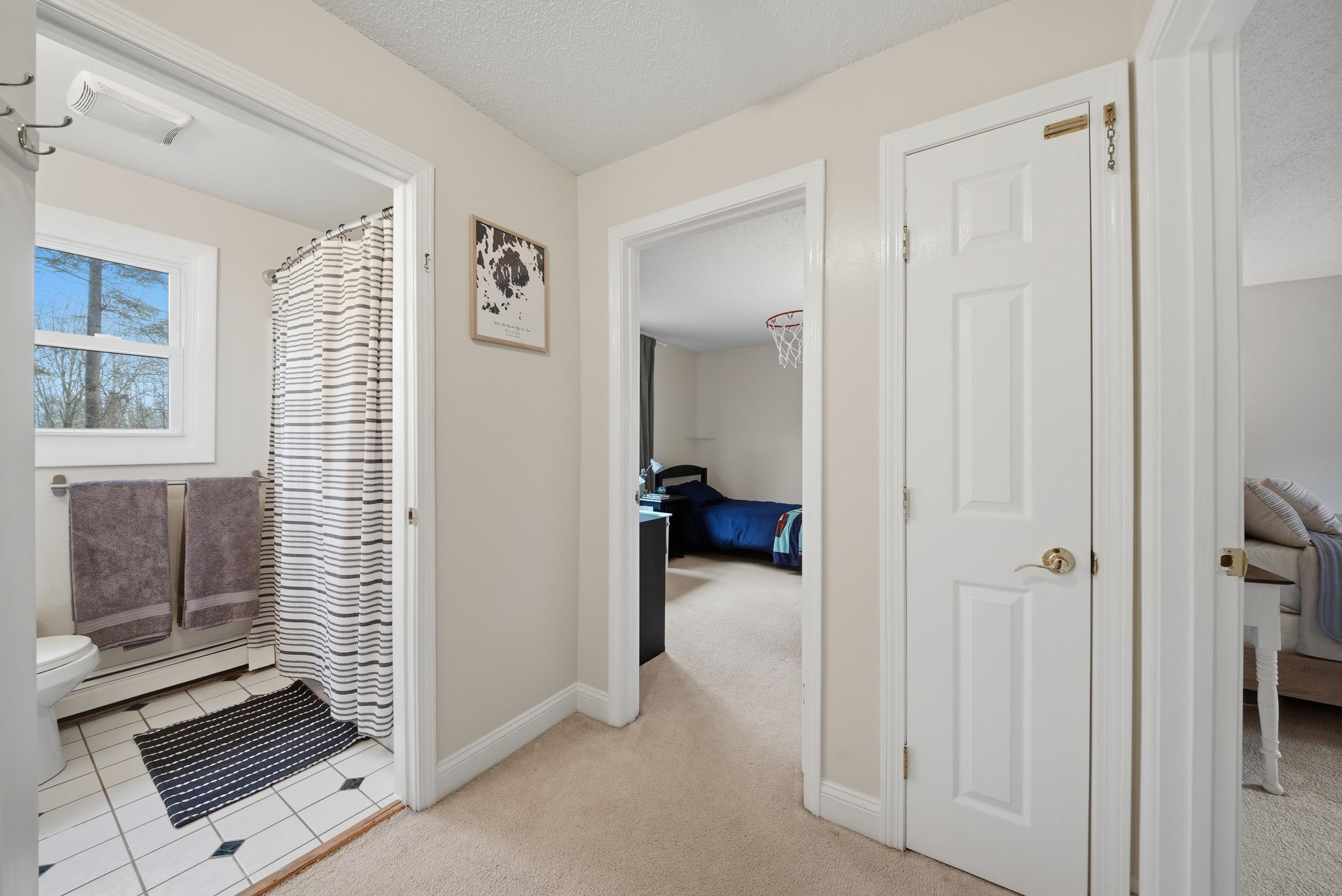 8 Lincoln Drive Unit: B