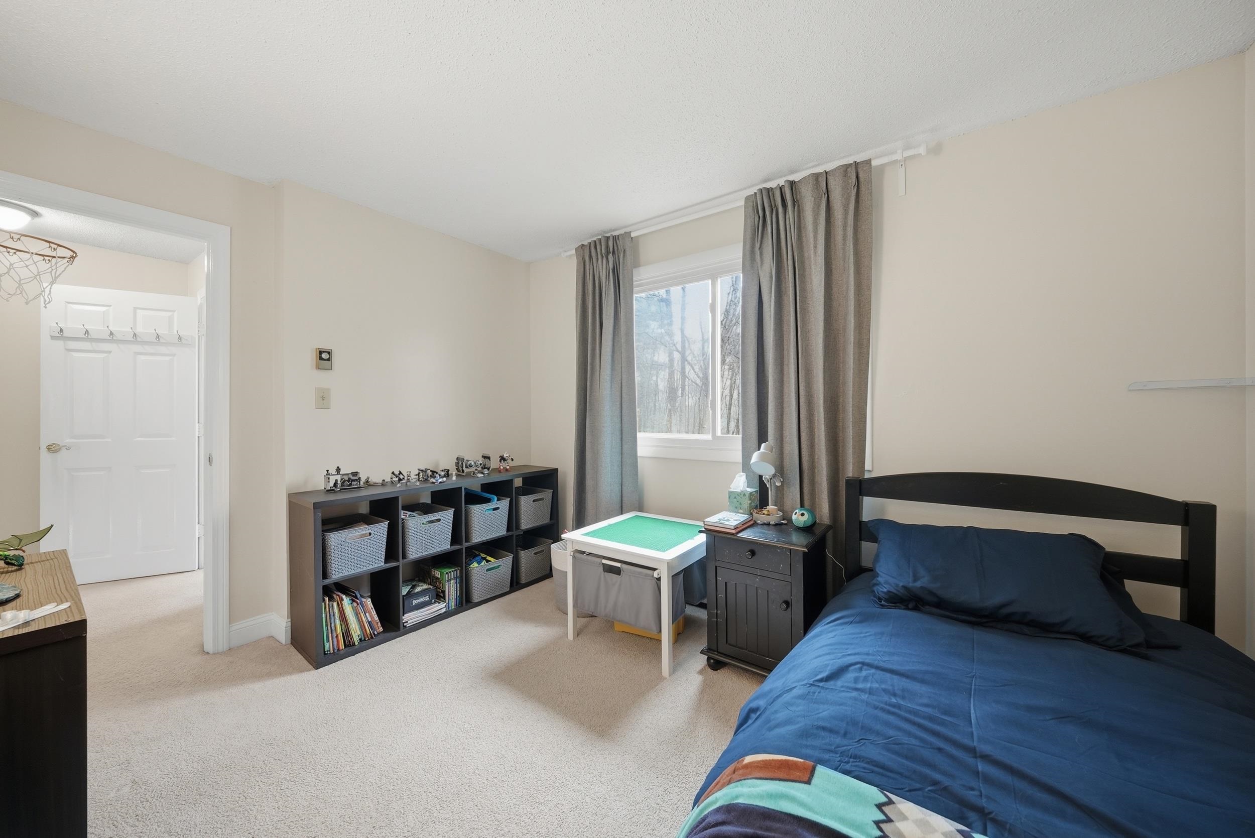 8 Lincoln Drive Unit: B