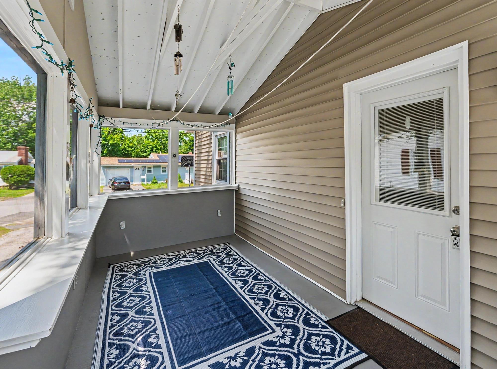 213 Bourne Street