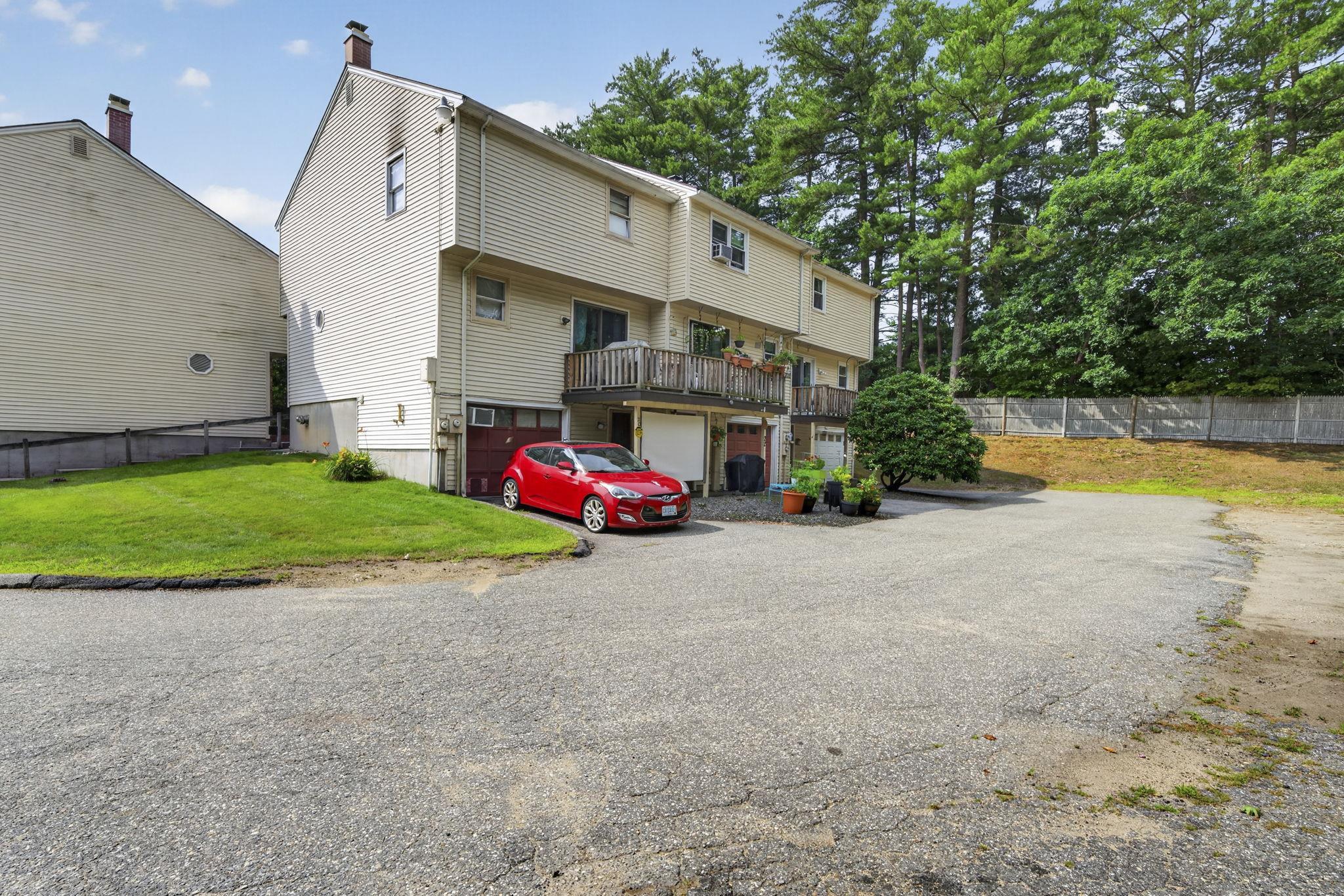 24 Stonegate Lane