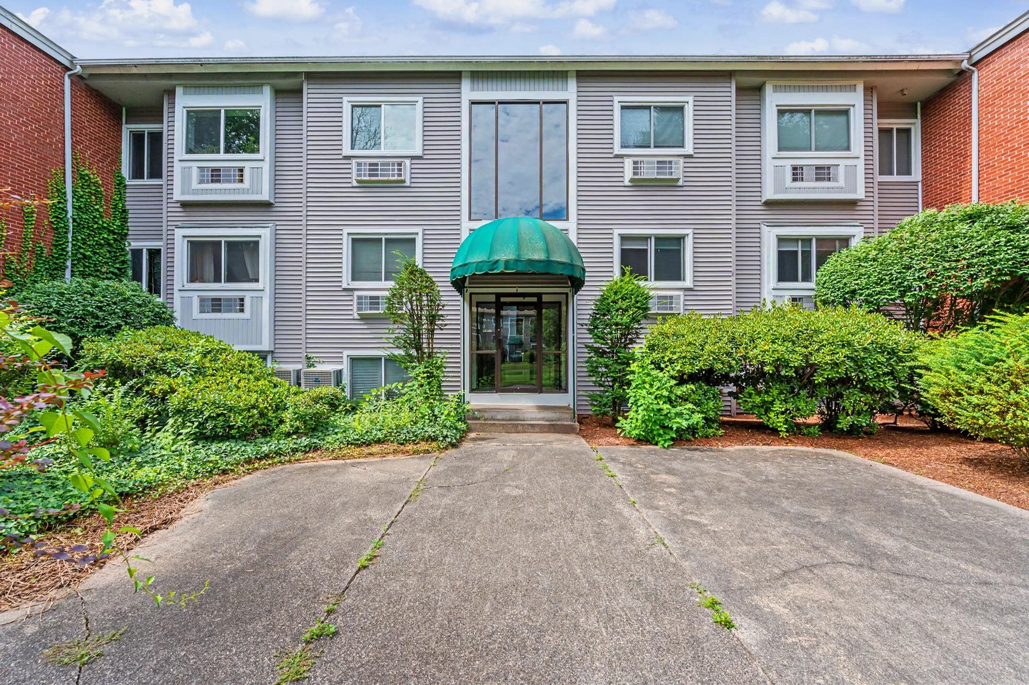 121 Cluff Crossing Road