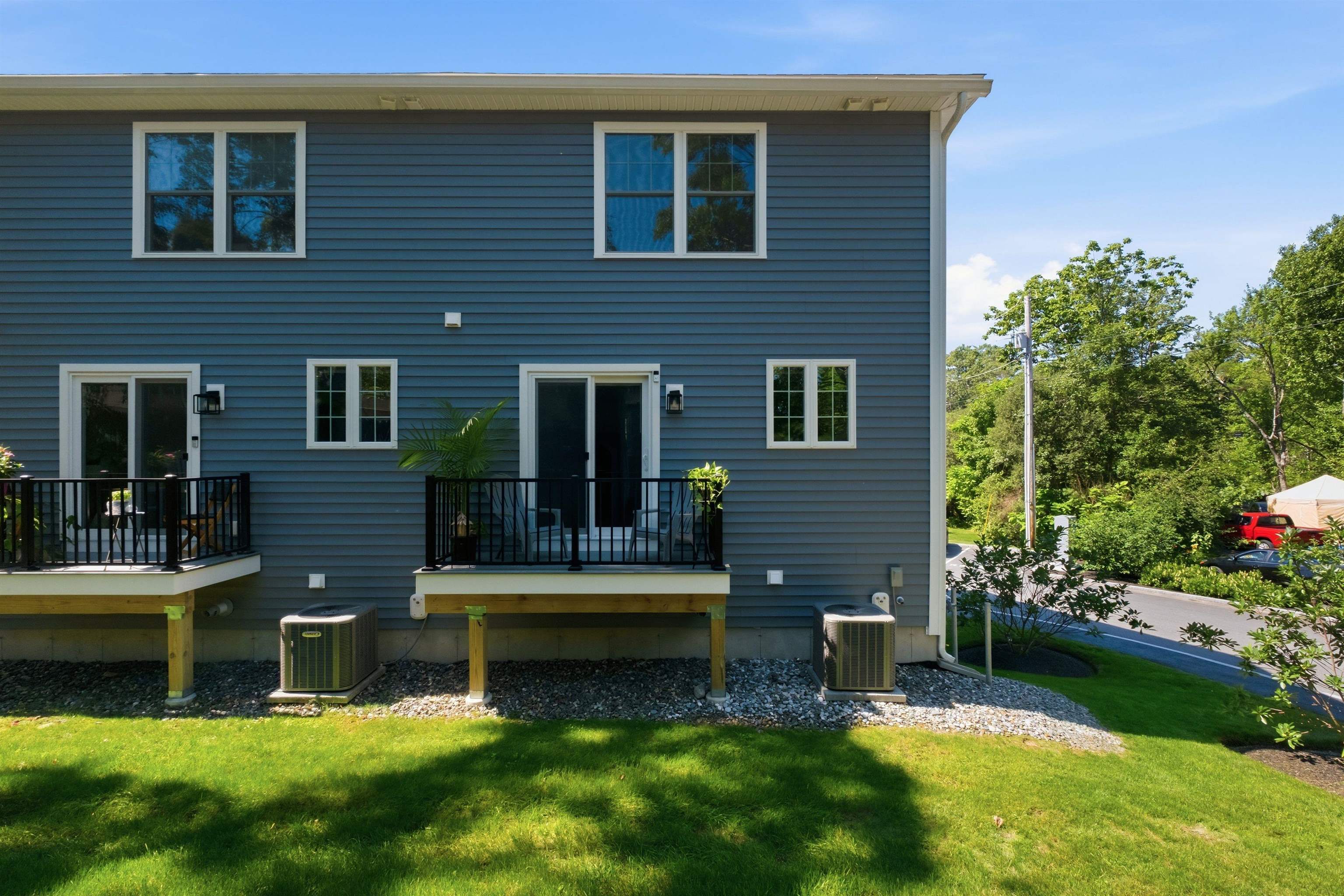 32 Charter Street Unit: 1