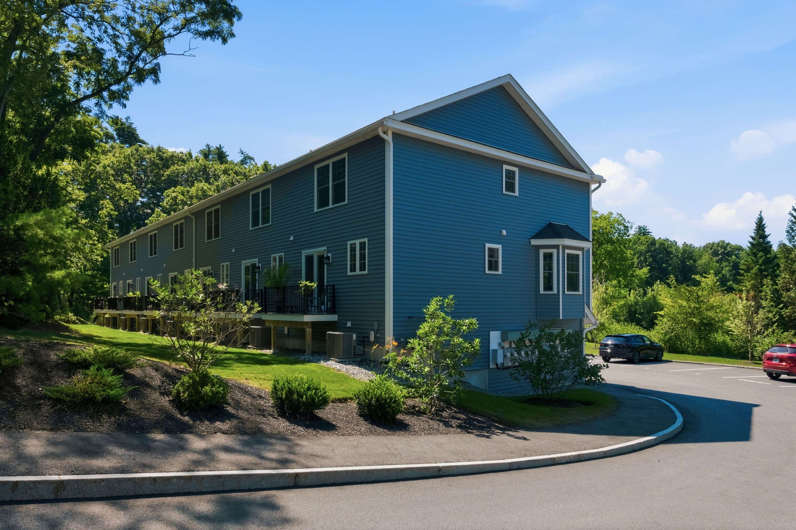 32 Charter Street Unit: 1
