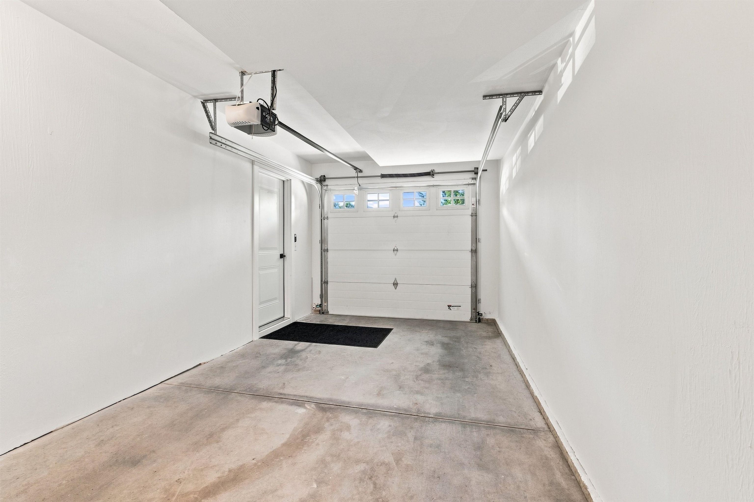 32 Charter Street Unit: 1