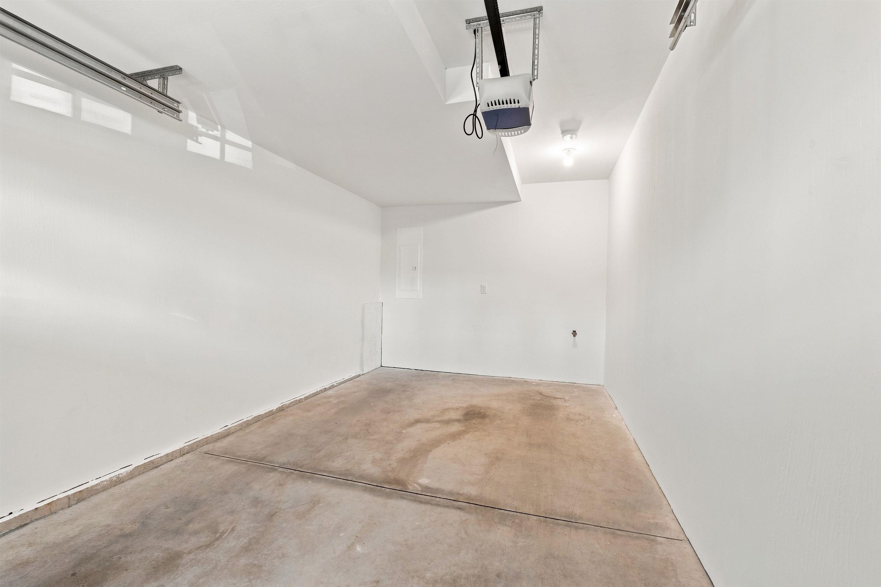 32 Charter Street Unit: 1