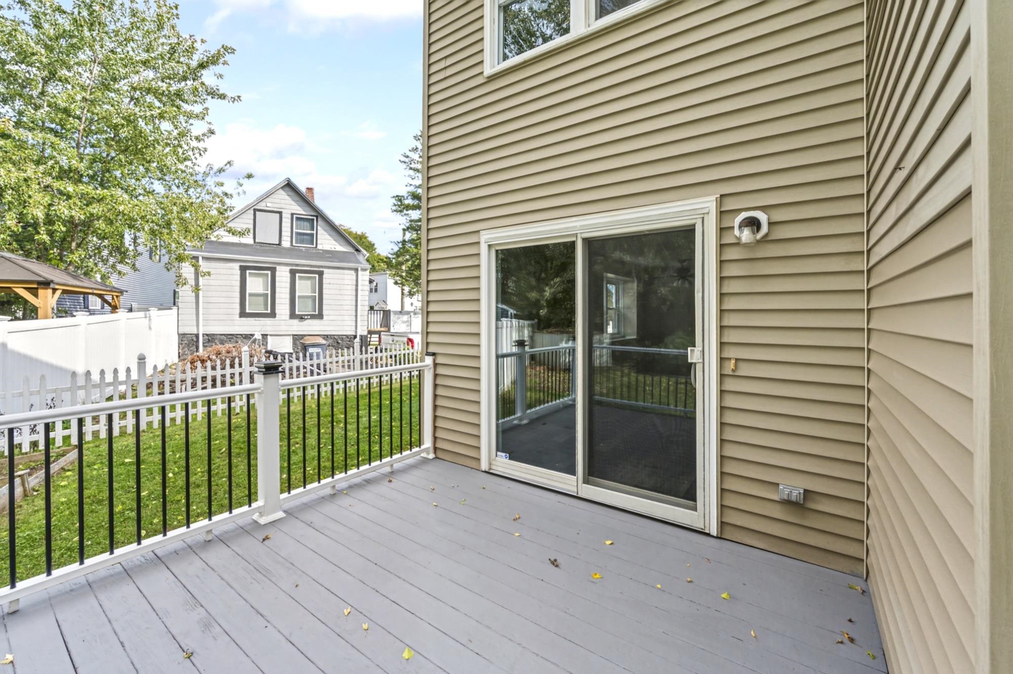 31R South Avenue Unit: A