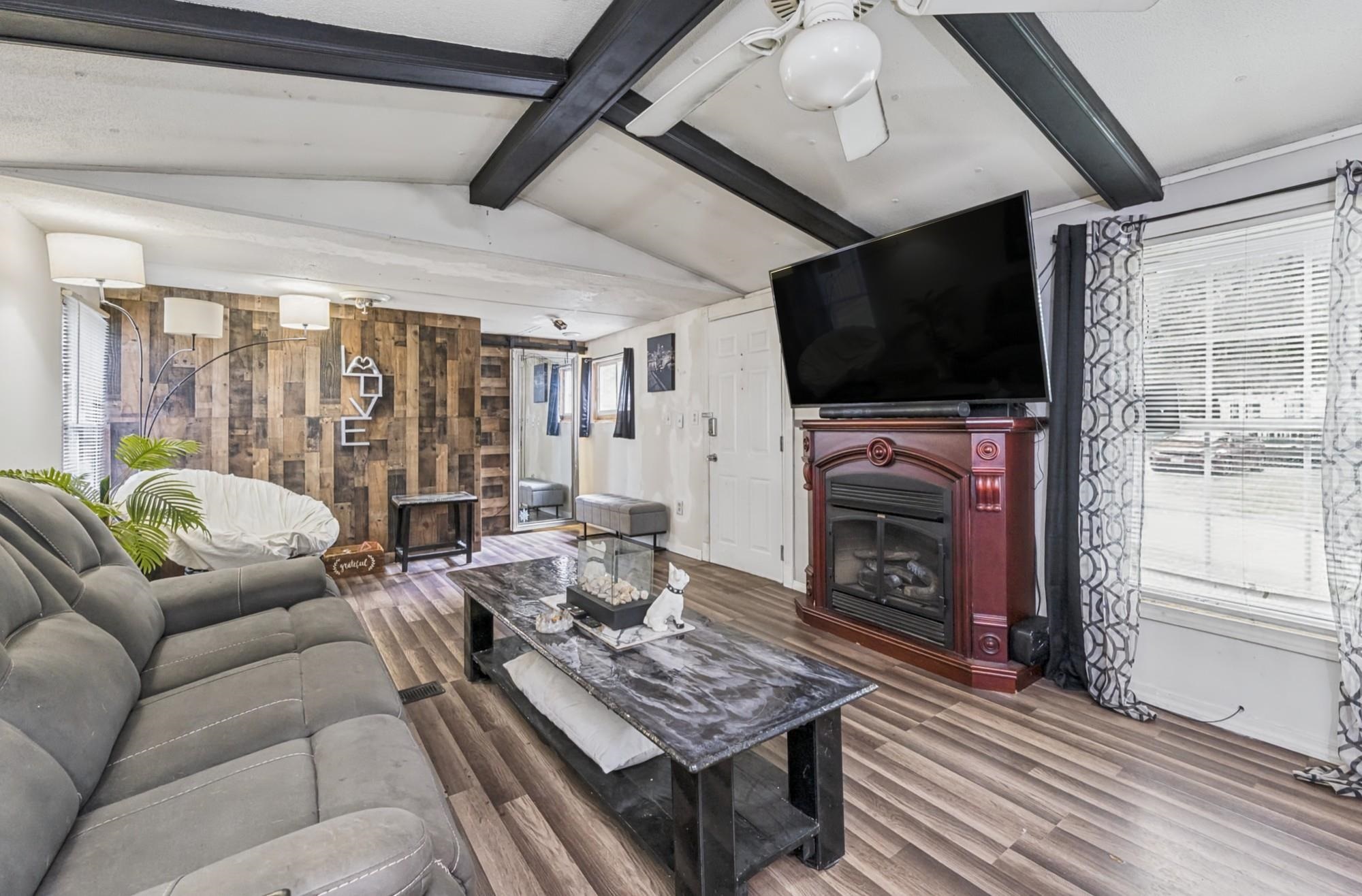 21 Edgewood Drive