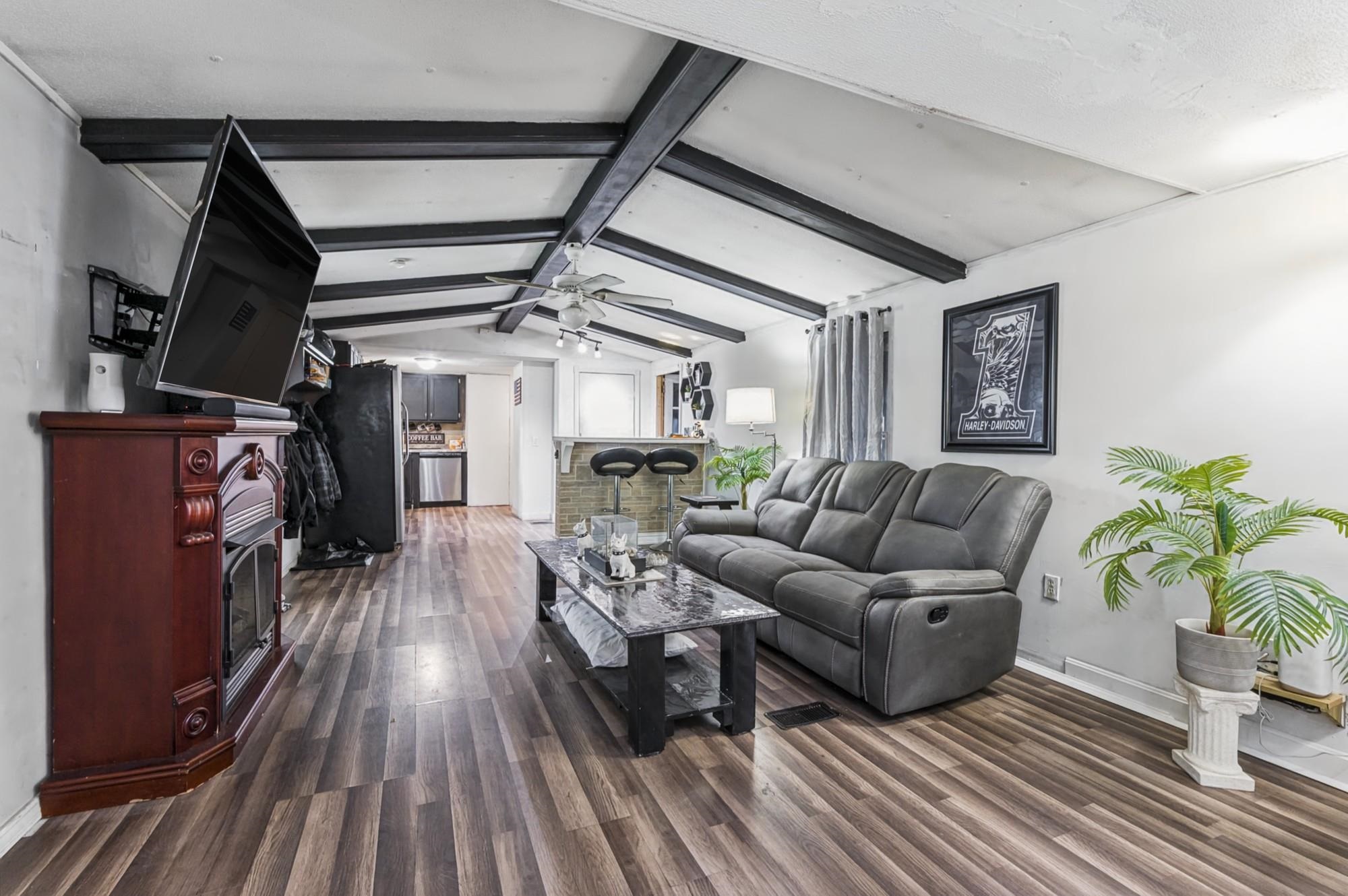 21 Edgewood Drive