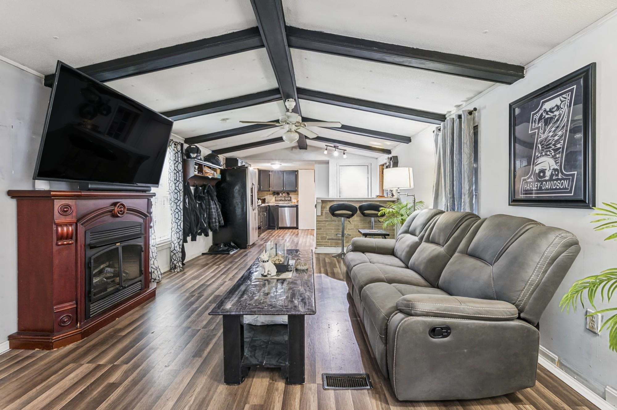 21 Edgewood Drive