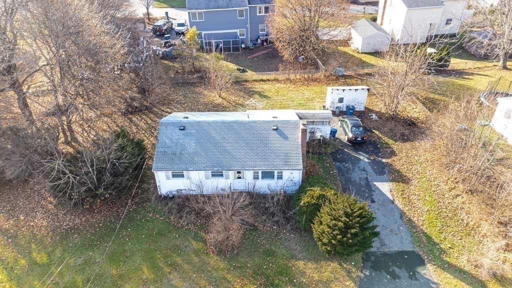 1301 Main St