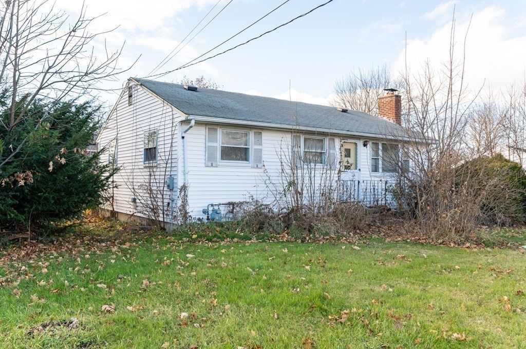 1301 Main St