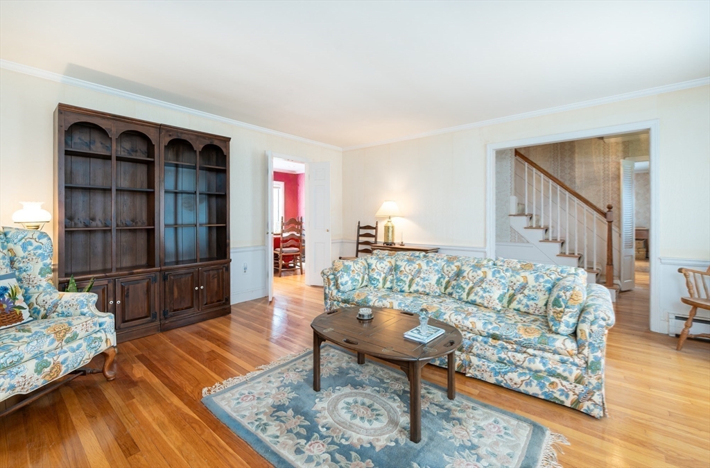 35 Hoyt Road