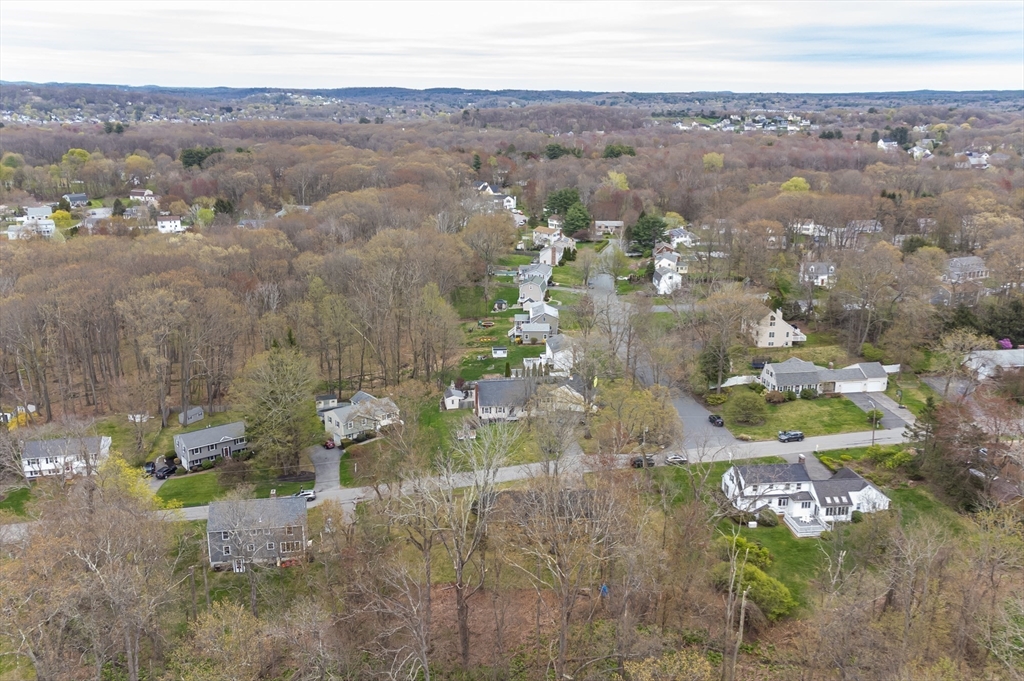 35 Hoyt Road