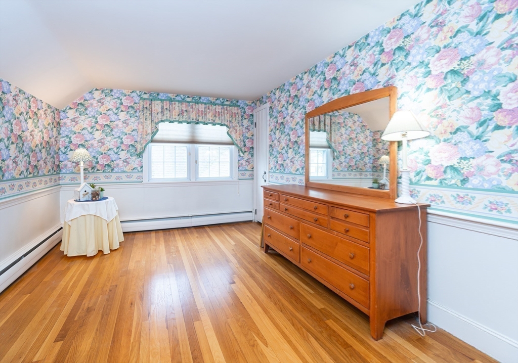 35 Hoyt Road