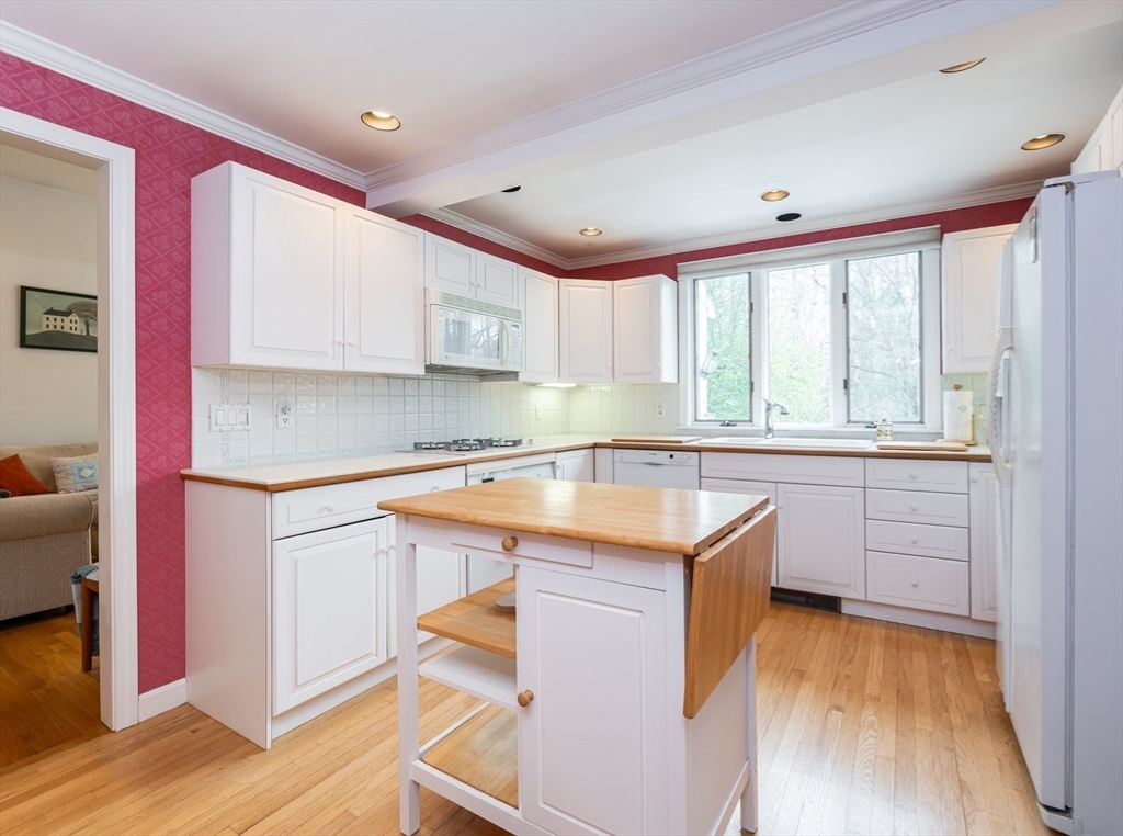 35 Hoyt Road