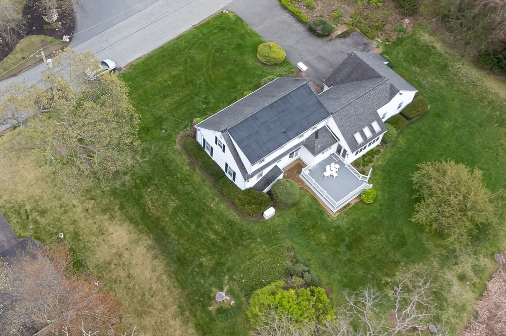 35 Hoyt Road