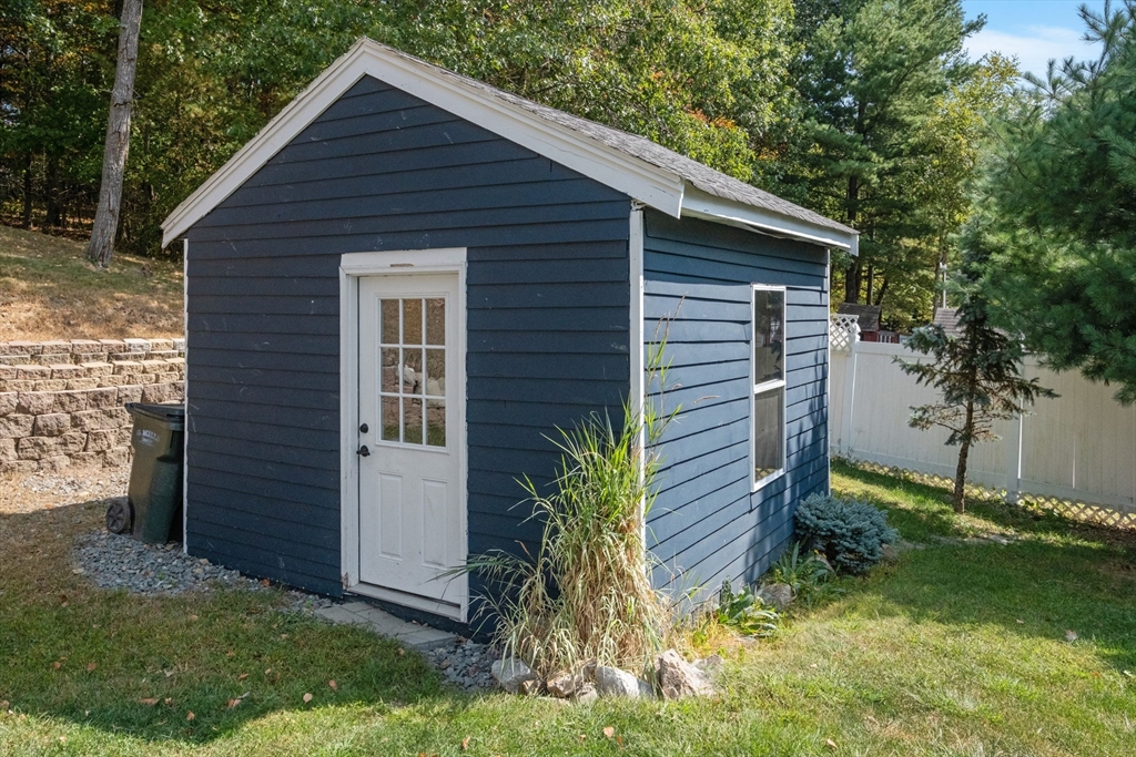 17 North Martin Road