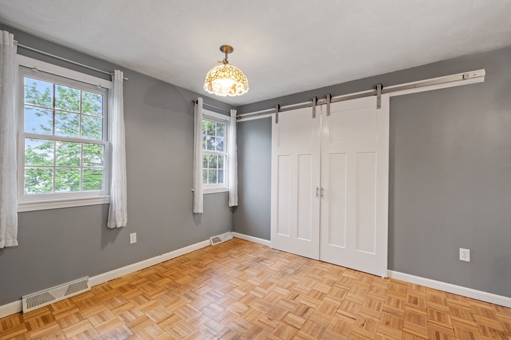 67 Magna Road