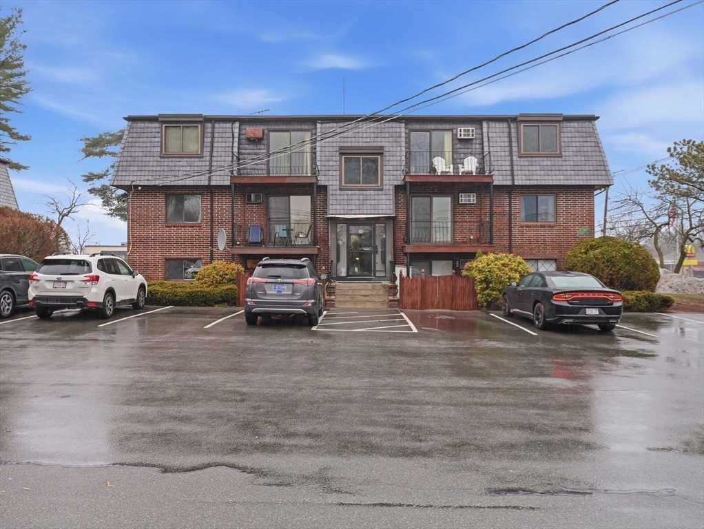 36 Main St. # 1