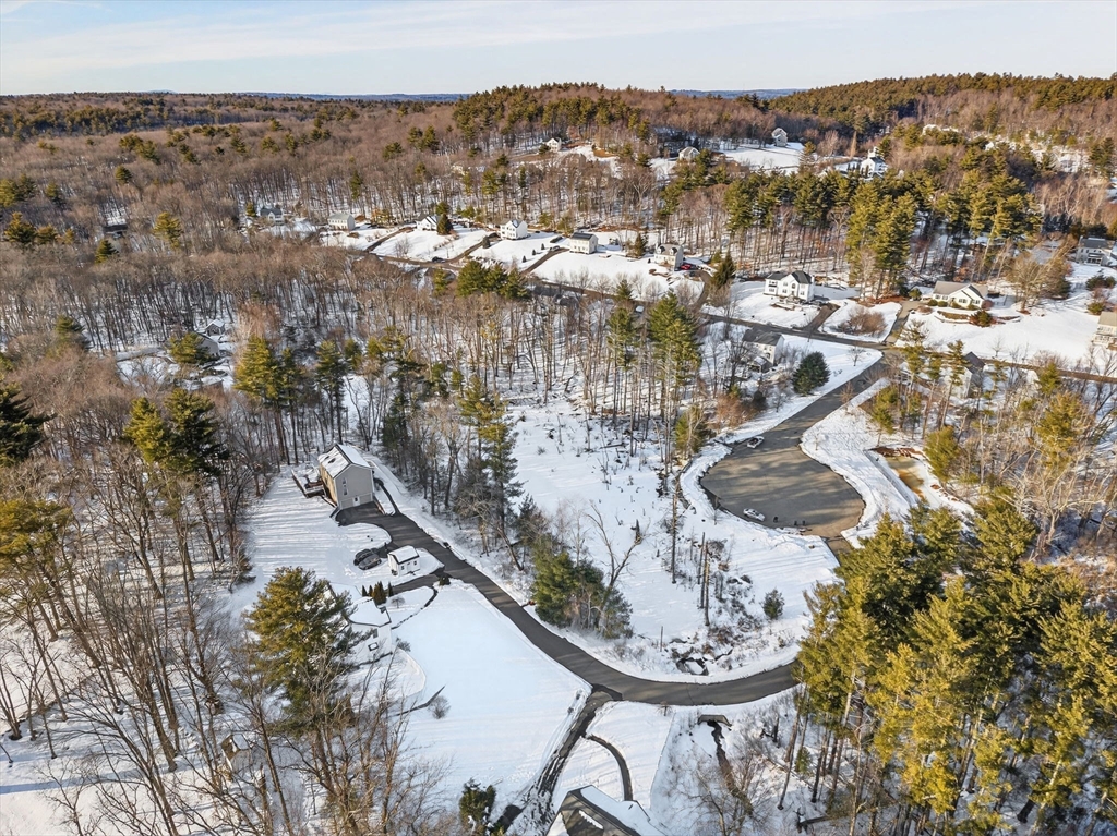 23 Clough Dr