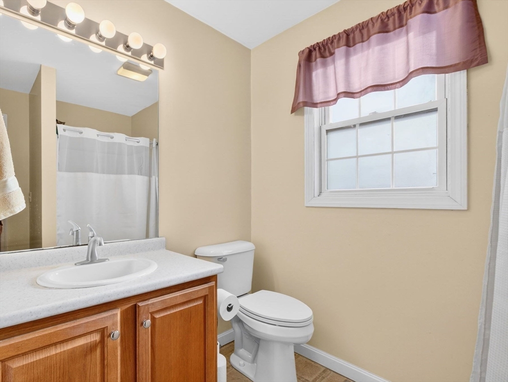 23 Clough Dr