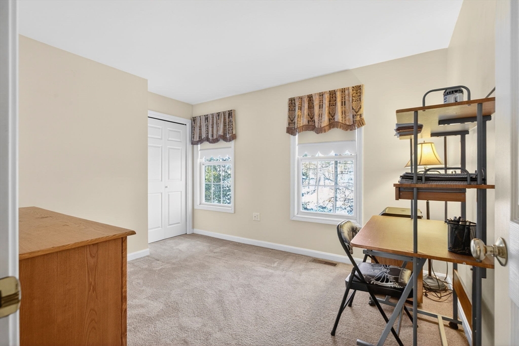 23 Clough Dr