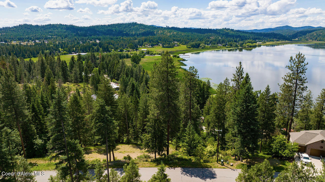 NKA Woodlake Drive