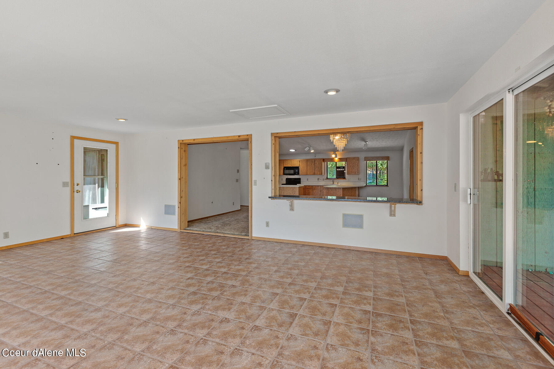 31379 E HAYDEN LAKE RD