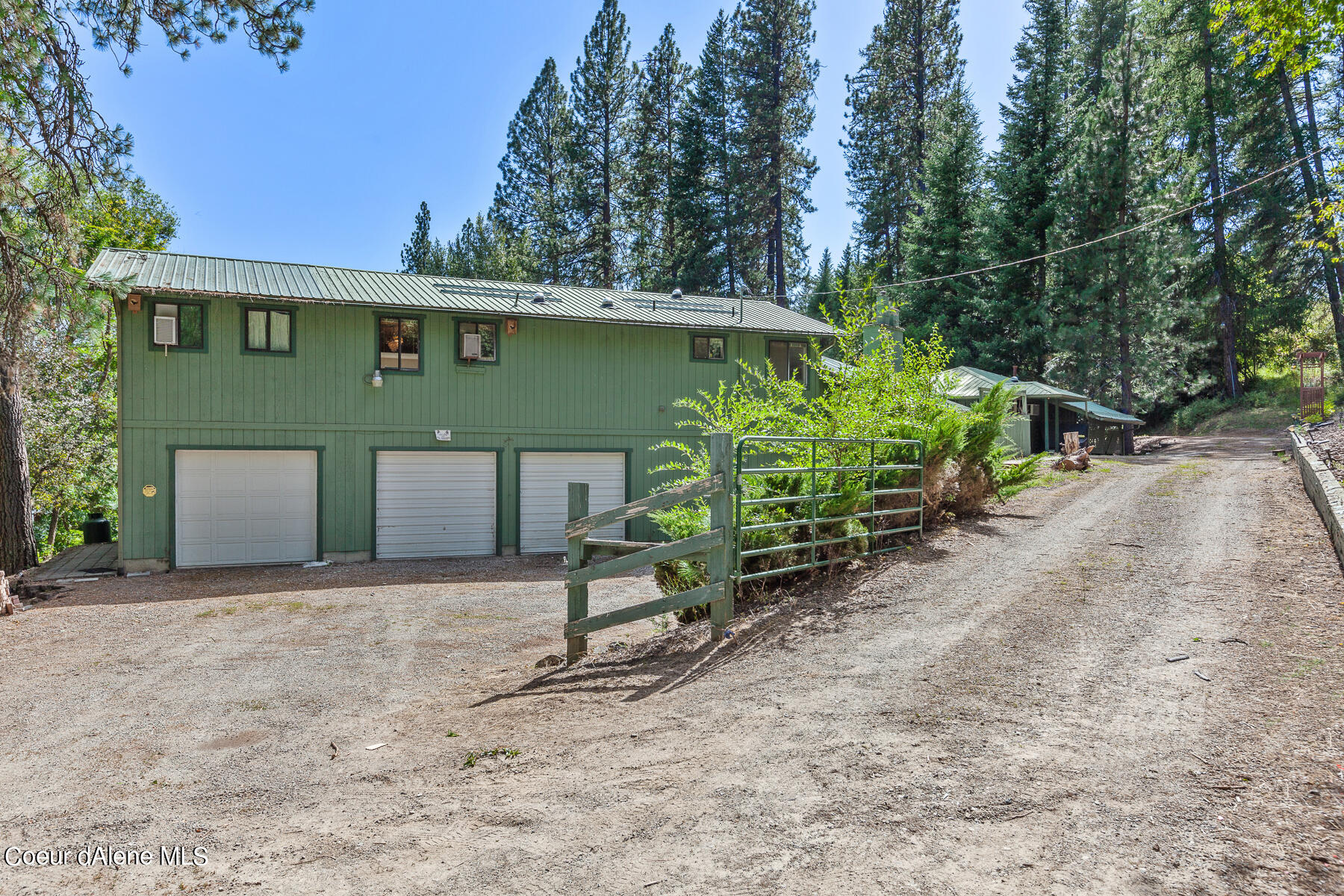 31379 E HAYDEN LAKE RD