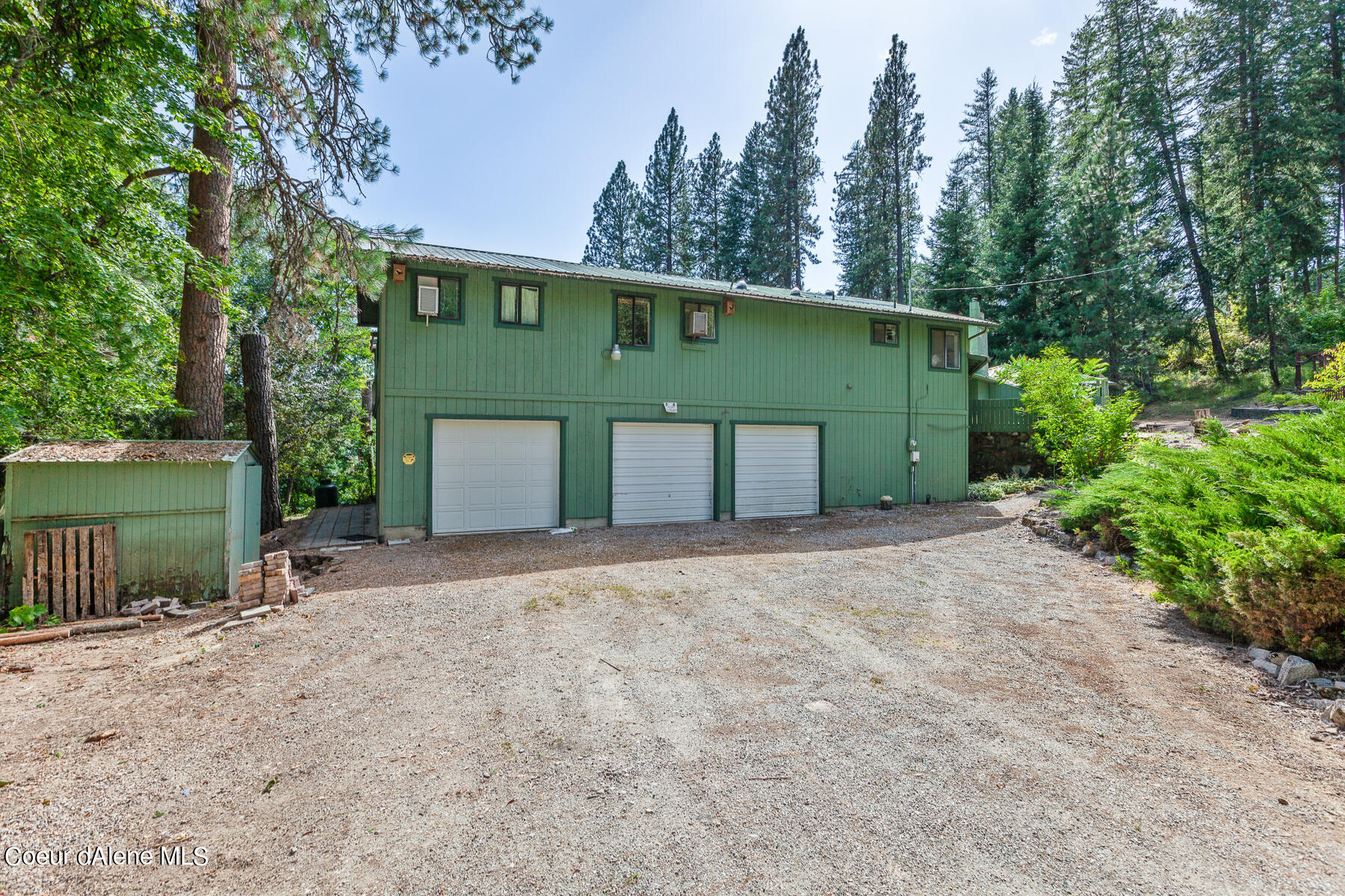 31379 E HAYDEN LAKE RD