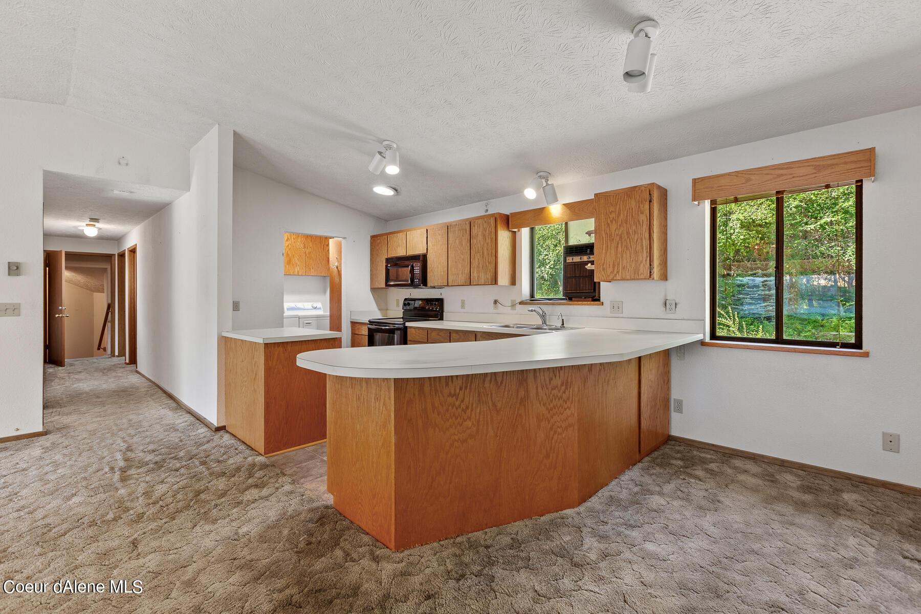 31379 E HAYDEN LAKE RD