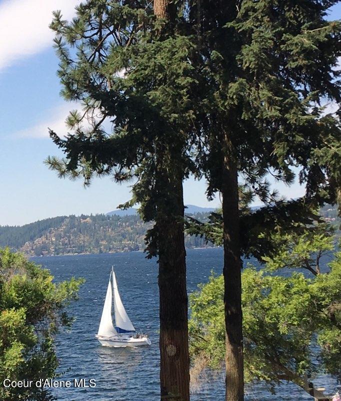 2840 S Silver Beach RD, Coeur d'Alene