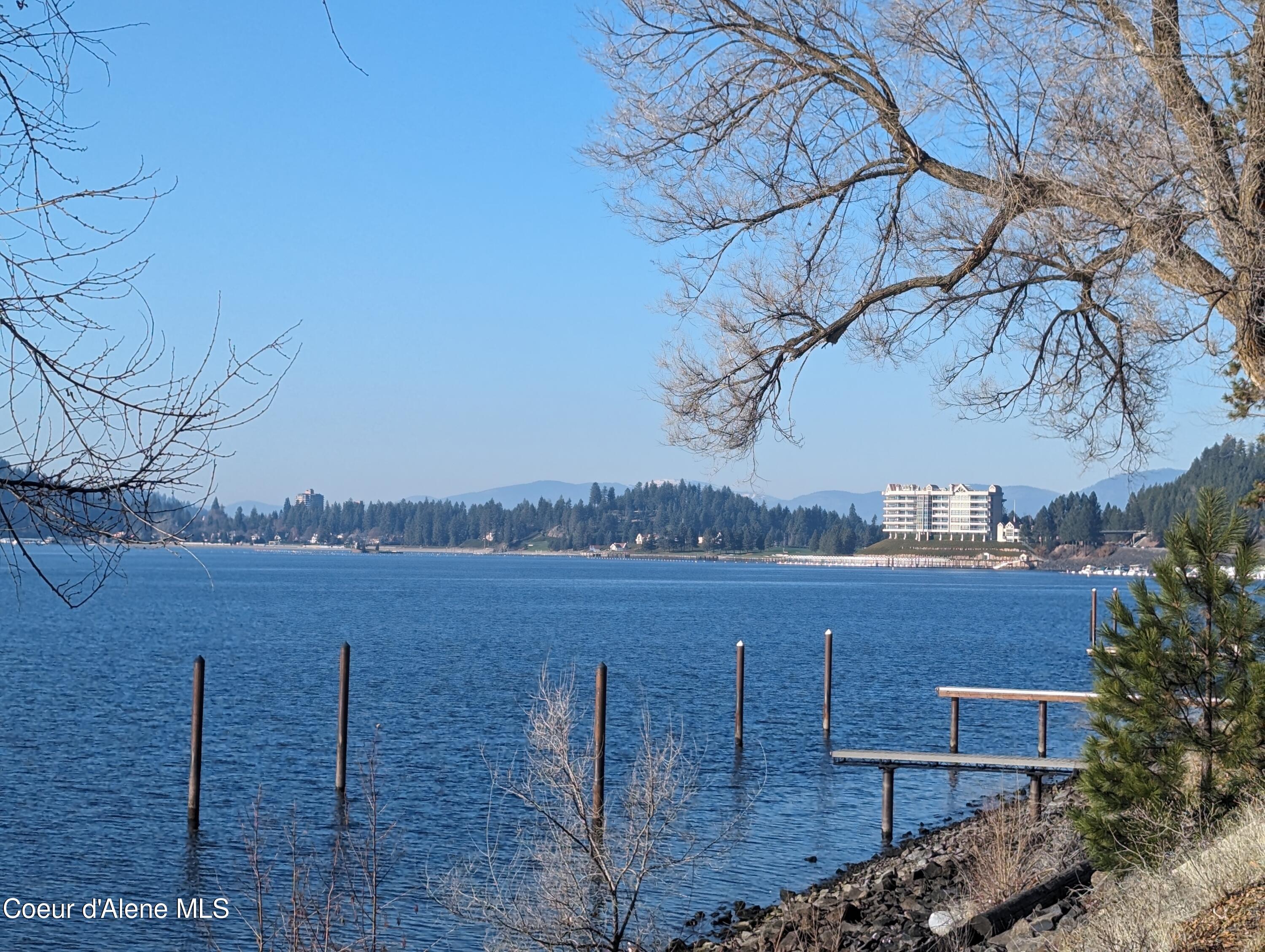 2840 S Silver Beach RD, Coeur d'Alene