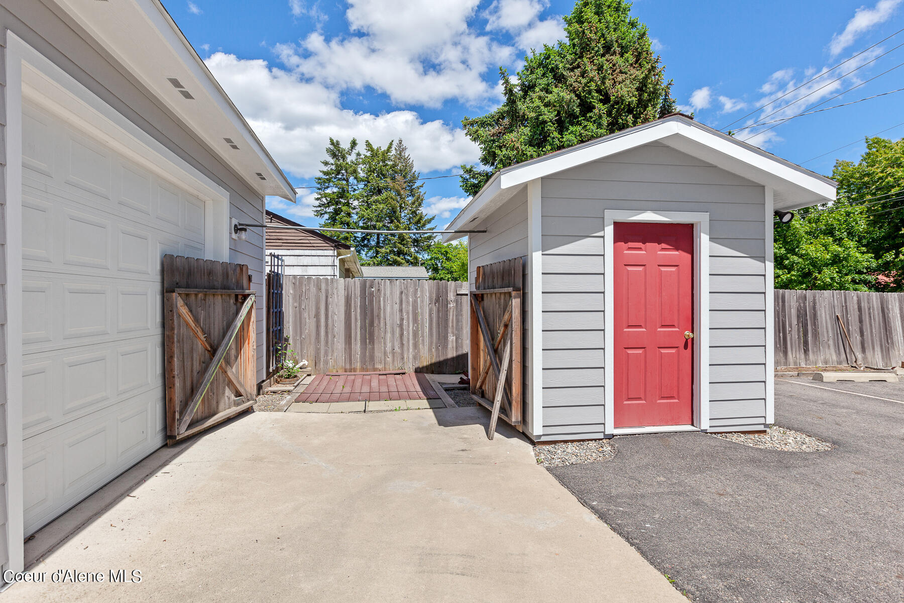 2202 N GOVERNMENT WAY, Coeur d'Alene
