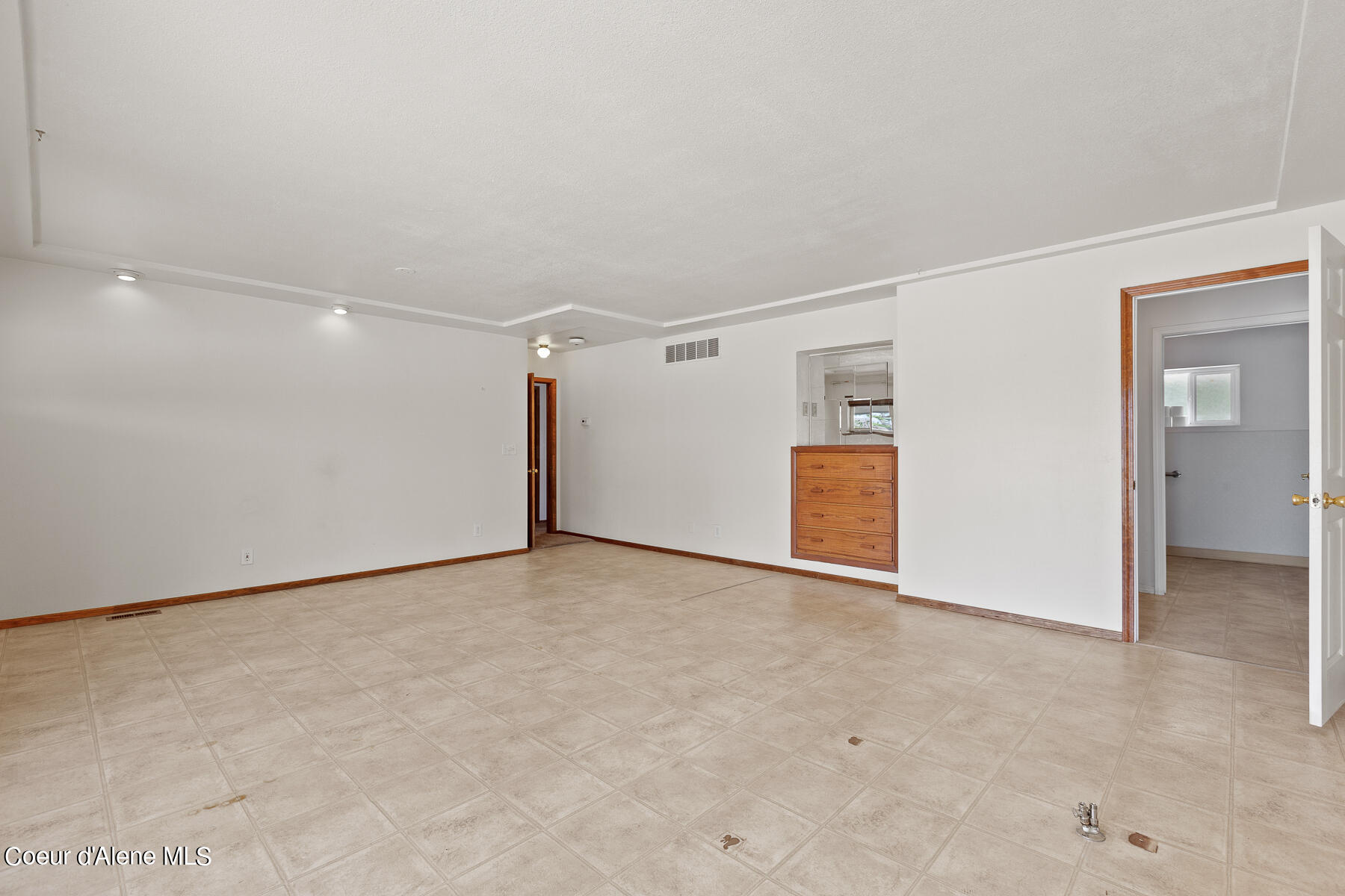 2202 N GOVERNMENT WAY, Coeur d'Alene